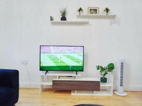 Quibid Cozy Downtown Apartment QS013